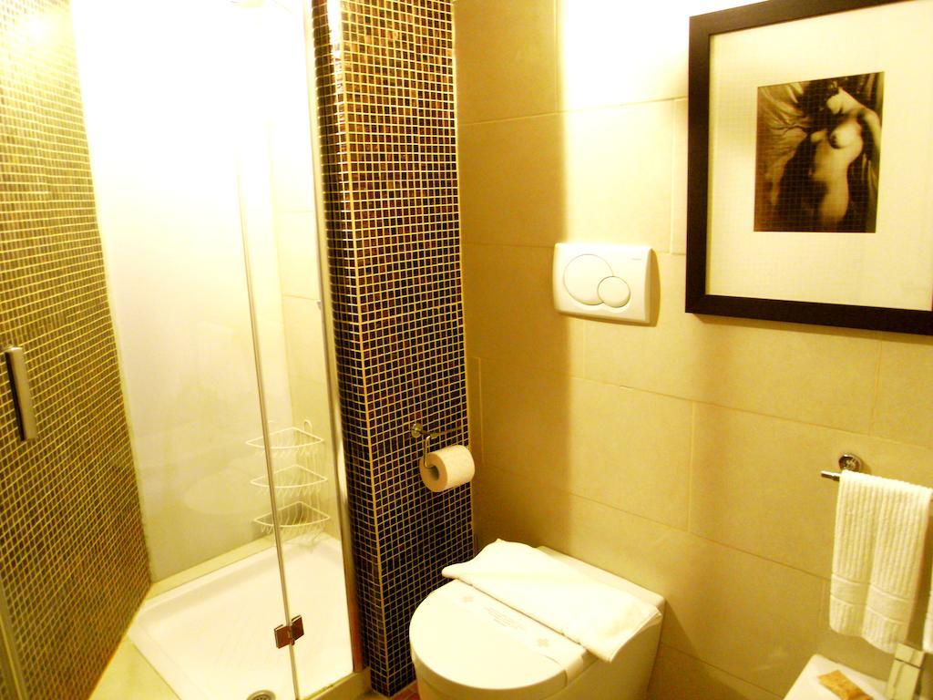 Guest House Il Borgo Di Sempronio センプロニアーノ 部屋 写真